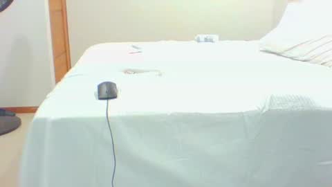 vergagolosa22 online show from 11/23/25, 06:24