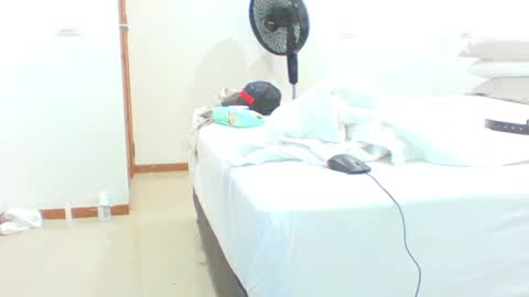 vergagolosa22 online show from 12/01/25, 04:06