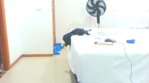 vergagolosa22 online show from 12/04/25, 04:22