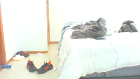 vergagolosa22 online show from 12/15/25, 06:39