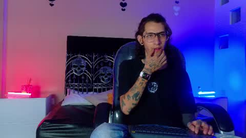vergil_noir online show from 07/11/26, 04:15