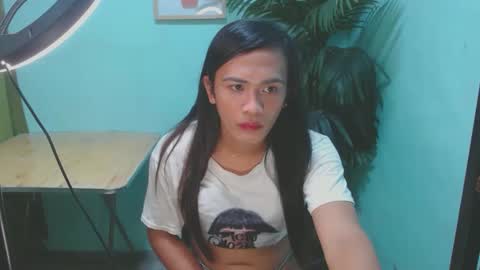 Snapshot of verhenia chatting on 12/06/24, 05:31 verhenia online show from 12/06/24, 05:31