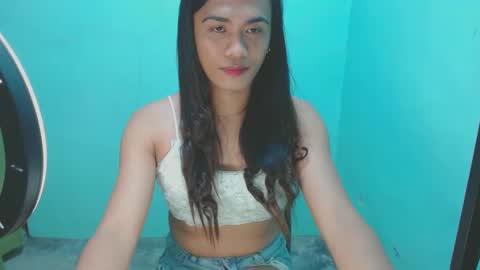 Snapshot of verhenia chatting on 01/17/25, 07:51 verhenia online show from 01/17/25, 07:51