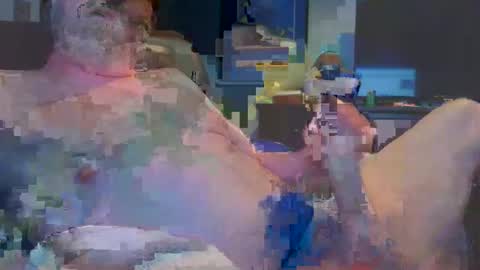 Snapshot of vermontguy76 chatting on 02/18/25, 01:22 vermontguy76 online show from 02/18/25, 01:22