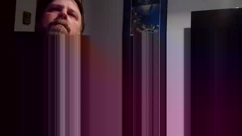 Snapshot of vermontguy76 chatting on 02/26/25, 02:04 vermontguy76 online show from 02/26/25, 02:04