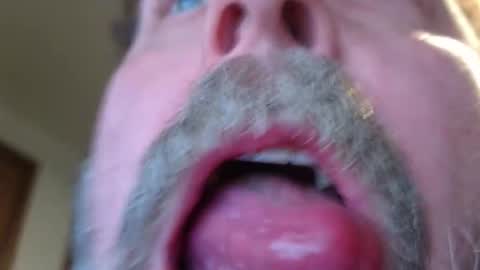 Snapshot of vermontguy76 chatting on 01/31/26, 11:58 vermontguy76 online show from 01/31/26, 11:58