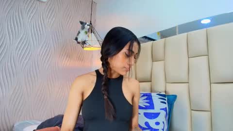 Vero online show from 11/15/25, 12:02