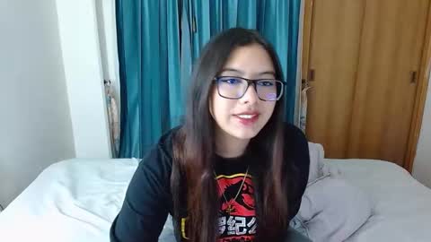Snapshot of verolake chatting on 03/04/25, 11:51 Verolake online show from 03/04/25, 11:51