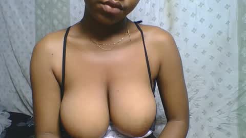 Snapshot of verolla31 chatting on 10/19/25, 07:20 verolla31 online show from 10/19/25, 07:20