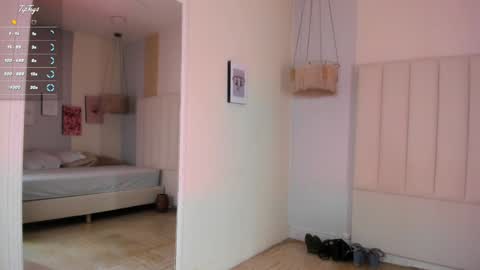 Snapshot of veronica_b07 chatting on 01/24/25, 02:30 Veronica3 online show from 01/24/25, 02:30