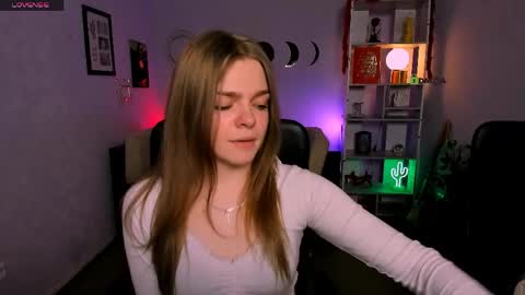 Ronni online show from 04/24/26, 07:16