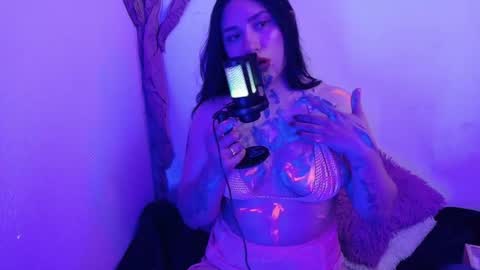   online show from 12/04/25, 02:59