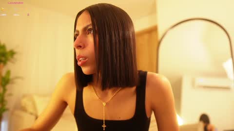 Veronica online show from 01/06/25, 11:40