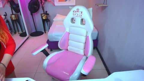 veronica online show from 02/04/26, 07:31