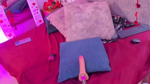 Veronica Olson online show from 02/16/25, 11:59