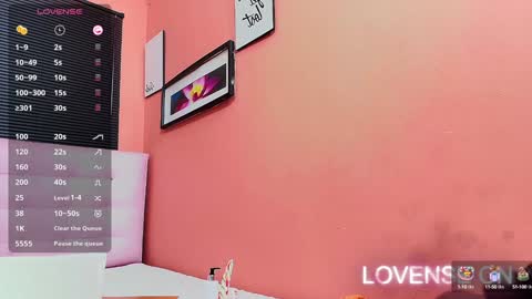 Veronica online show from 12/25/24, 03:49