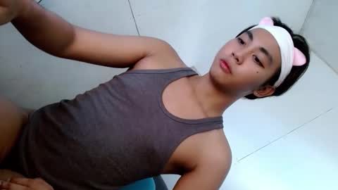 veronica_vaughn02 online show from 10/16/25, 07:31