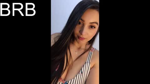 Snapshot of veronicaa_4 chatting on 12/22/25, 07:27 Veronica Rodriguez online show from 12/22/25, 07:27