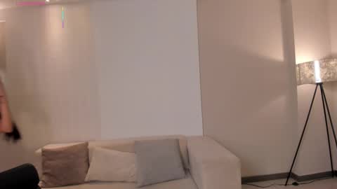 Vero  online show from 09/24/25, 11:35