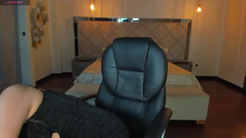 Snapshot of veronicacruz1 chatting on 02/01/25, 02:58 Vero online show from 02/01/25, 02:58