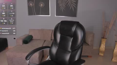 Snapshot of veronicacruz1 chatting on 02/28/25, 06:32 Vero online show from 02/28/25, 06:32