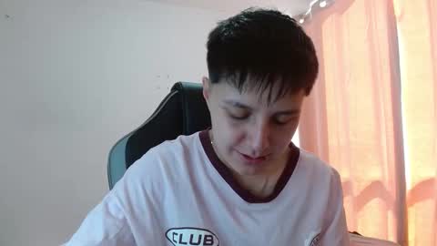 Snapshot of veronicaelite16 chatting on 10/18/25, 06:30 Veronica Clark online show from 10/18/25, 06:30