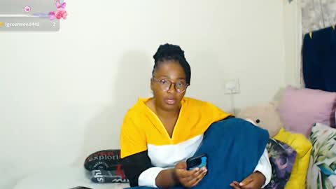 veronicarod1 online show from 03/26/26, 12:06