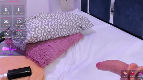 Veronica online show from 02/19/25, 12:11