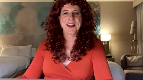 Veronica online show from 01/17/25, 05:42