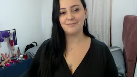 Snapshot of veroniicabbw_ chatting on 07/06/26, 12:35 veroniicabbw_ online show from 07/06/26, 12:35