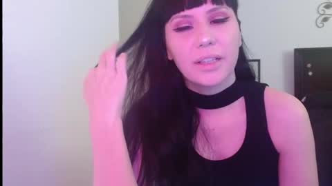 Snapshot of veronika_blak chatting on 10/02/25, 02:18 Miss Veronika Blak online show from 10/02/25, 02:18