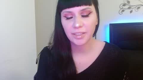 Snapshot of veronika_blak chatting on 11/30/25, 03:21 Miss Veronika Blak online show from 11/30/25, 03:21