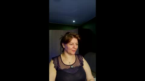 Snapshot of veronikawgold chatting on 05/18/26, 11:54 VeronikawGold online show from 05/18/26, 11:54