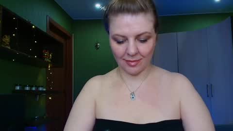 Snapshot of veronikawgold chatting on 05/28/26, 09:45 VeronikawGold online show from 05/28/26, 09:45