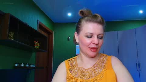 Snapshot of veronikawgold chatting on 05/31/26, 10:33 VeronikawGold online show from 05/31/26, 10:33