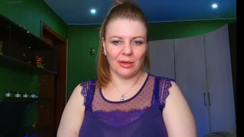 Snapshot of veronikawgold chatting on 06/04/26, 03:40 VeronikawGold online show from 06/04/26, 03:40