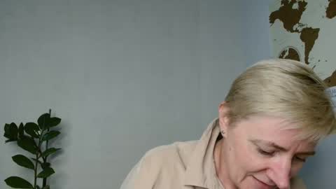 Snapshot of verony_ chatting on 03/12/25, 09:12 verony_ online show from 03/12/25, 09:12