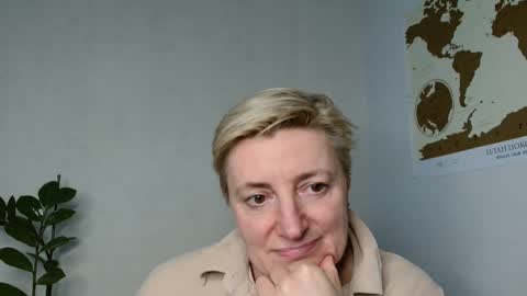 Snapshot of verony_ chatting on 03/12/25, 12:15 verony_ online show from 03/12/25, 12:15