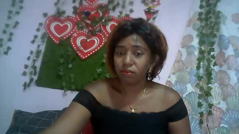 verronique1511 online show from 11/11/25, 11:32