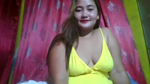 Snapshot of versatile_hottie_asian chatting on 06/21/26, 01:08 versatile_hottie_asian online show from 06/21/26, 01:08