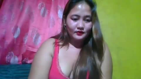 Snapshot of versatile_hottie_asian chatting on 07/30/26, 03:33 versatile_hottie_asian online show from 07/30/26, 03:33