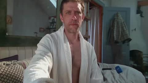 Snapshot of versatilexswede chatting on 05/30/26, 02:36 John online show from 05/30/26, 02:36