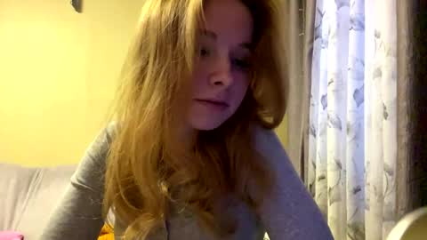 Lina online show from 05/12/26, 02:03