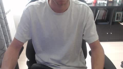 verto159753 online show from 10/21/25, 12:06