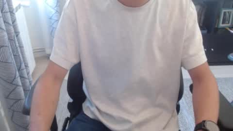 verto159753 online show from 10/22/25, 08:47