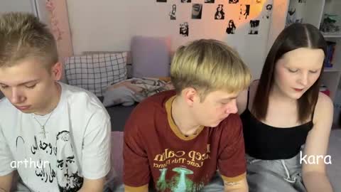 Snapshot of vertuliana chatting on 01/07/26, 09:45 Karina followed me bb online show from 01/07/26, 09:45