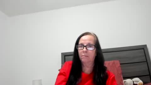 verysassypeachgoddess online show from 12/17/25, 04:07