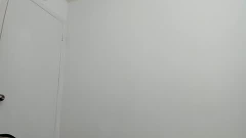 verysassypeachgoddess online show from 05/15/26, 12:34