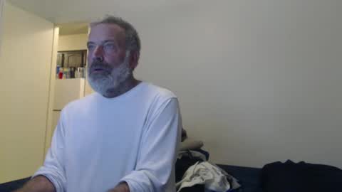 Snapshot of veryveryhairmanindenver chatting on 02/16/25, 12:52 hairy man online show from 02/16/25, 12:52