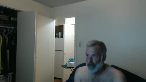 hairy man online show from 02/15/26, 01:13